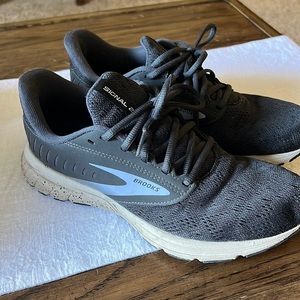 Brooks Signal 2